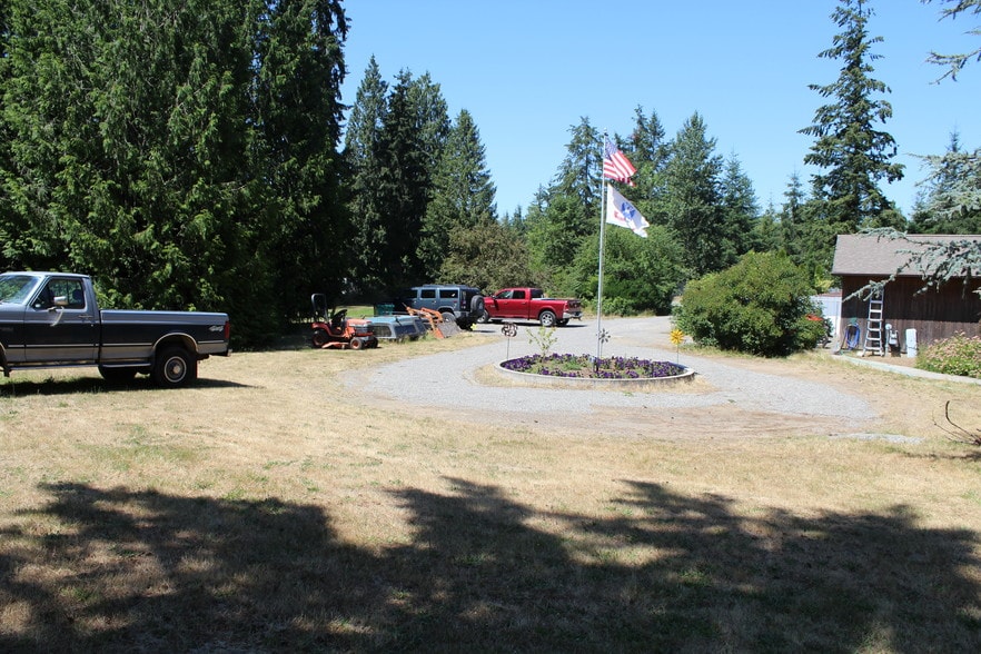 More Photos Of 11204 154th Street Ct E, Puyallup Distribution For Sale