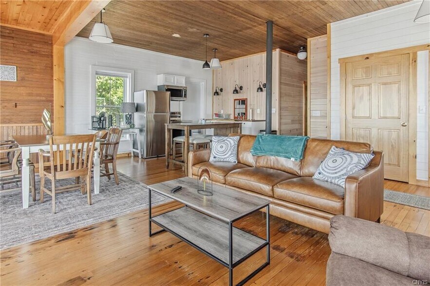 More Photos Of 18835 S Shore Rd, Three Mile Bay Restaurant For Sale