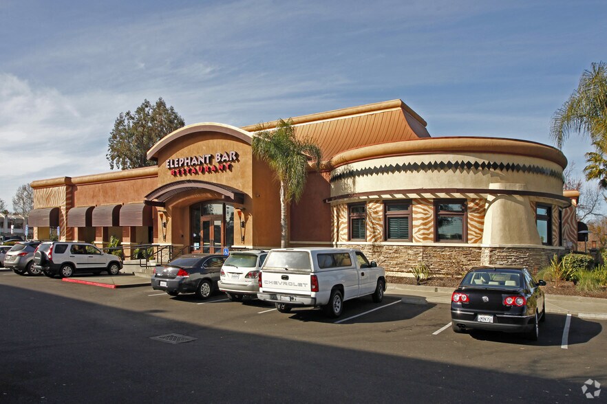 Primary Photo Of 1500 Arden Way, Sacramento Restaurant For Sale