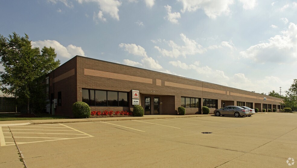 More Photos Of 8800-8816 Tyler Blvd, Mentor Office For Lease