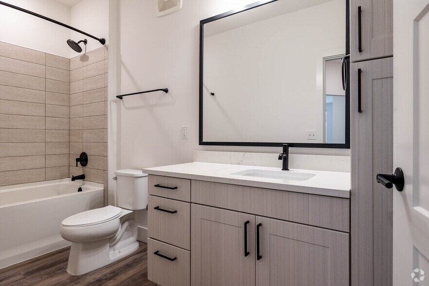 More Photos Of 40 NE 7th Ave, Delray Beach Apartments For Lease