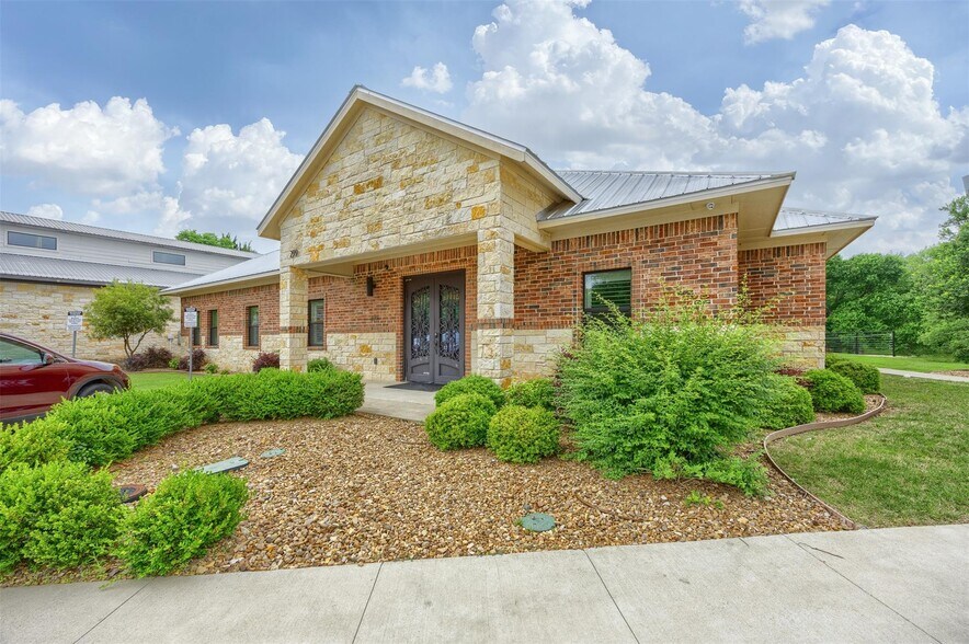 Primary Photo Of 299 W Eldorado Pky, McKinney Office For Sale