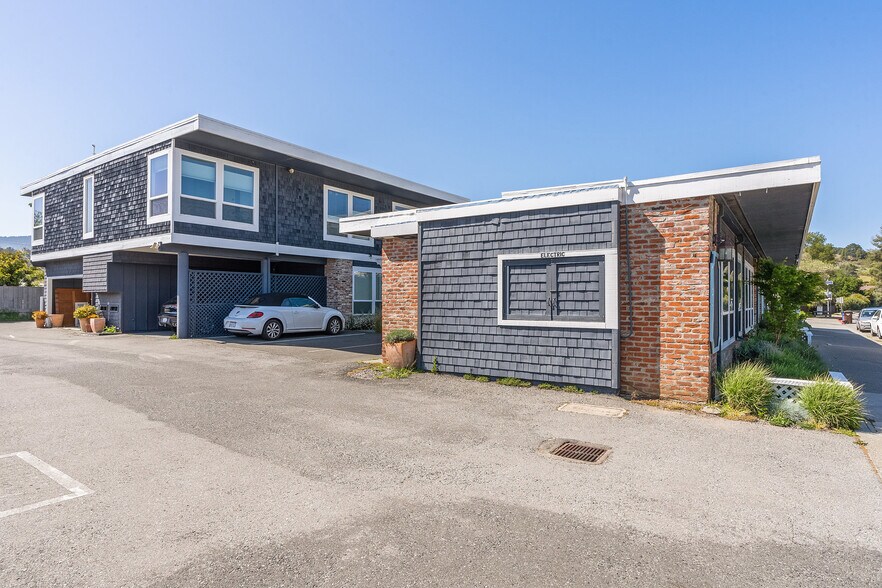 More Photos Of 125-131 Camino Alto, Mill Valley Office For Lease