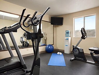 More Photos Of 701 W US Highway 50, Gunnison Hotel For Sale