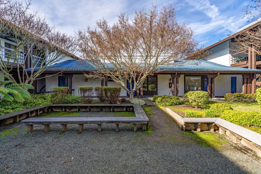 Primary Photo Of 181 Andrieux St, Sonoma Medical For Lease