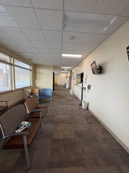 More Photos Of 5851 Knik Goose Bay Road, Wasilla Medical For Lease