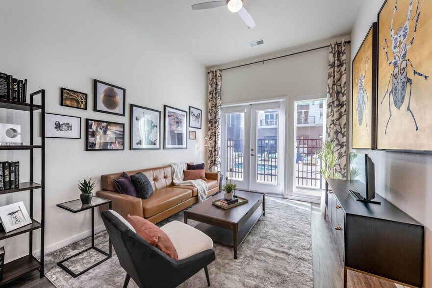 More Photos Of 2520 Wewatta Way, Denver Apartments For Lease