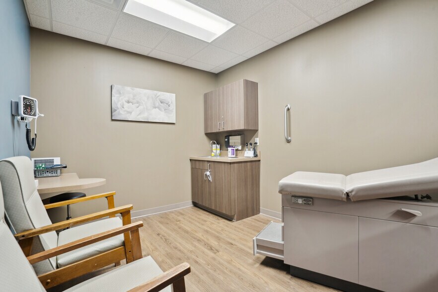 More Photos Of 131 Main E st, Shellsburg Medical For Sale