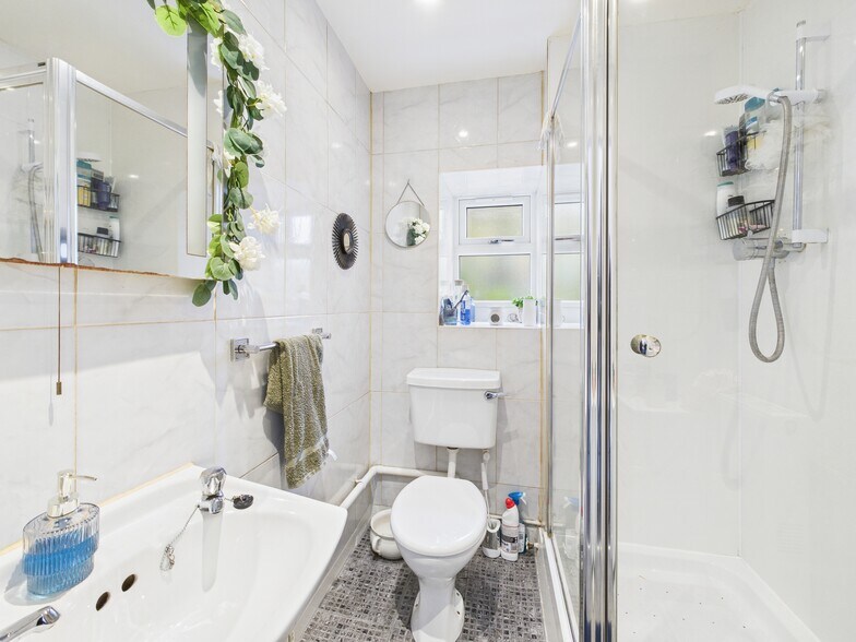 More Photos Of 30 & 32 Wellmeadow, Blairgowrie Apartments For Sale