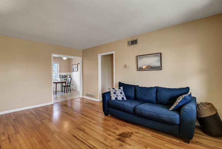More Photos Of 601 E 53rd St, Savannah Apartments For Sale