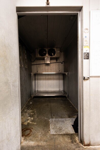 More Photos Of 6263 State Highway 66, Tulsa Restaurant For Sale