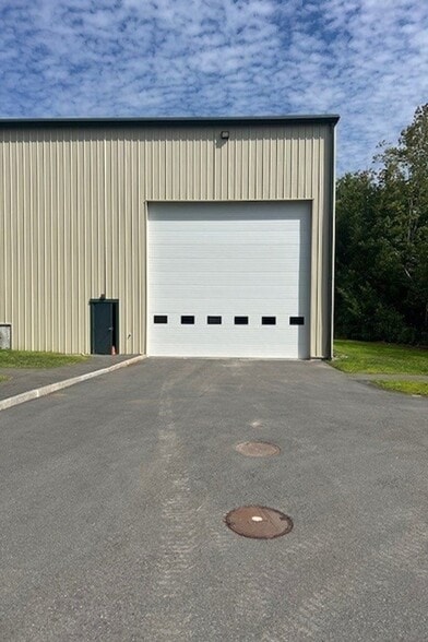 Primary Photo Of 100 Duchaine Blvd, New Bedford Manufacturing For Lease