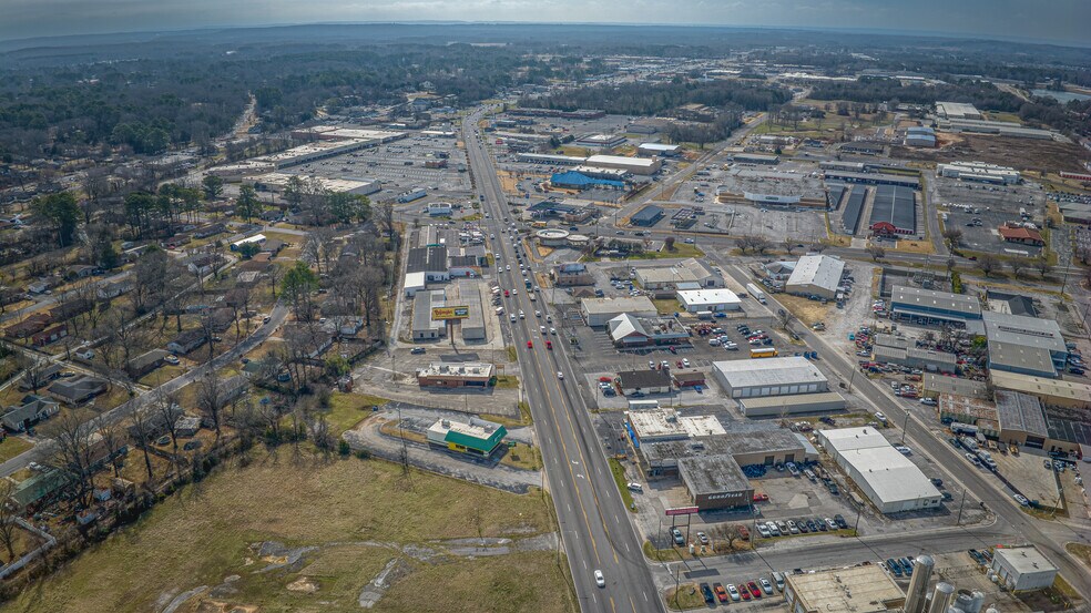 More Photos Of 1716 6th Ave SE, Decatur Funeral Home For Sale
