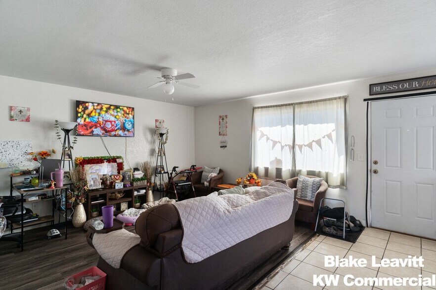 More Photos Of 4740 Corsaire Ave, Las Vegas Apartments For Sale