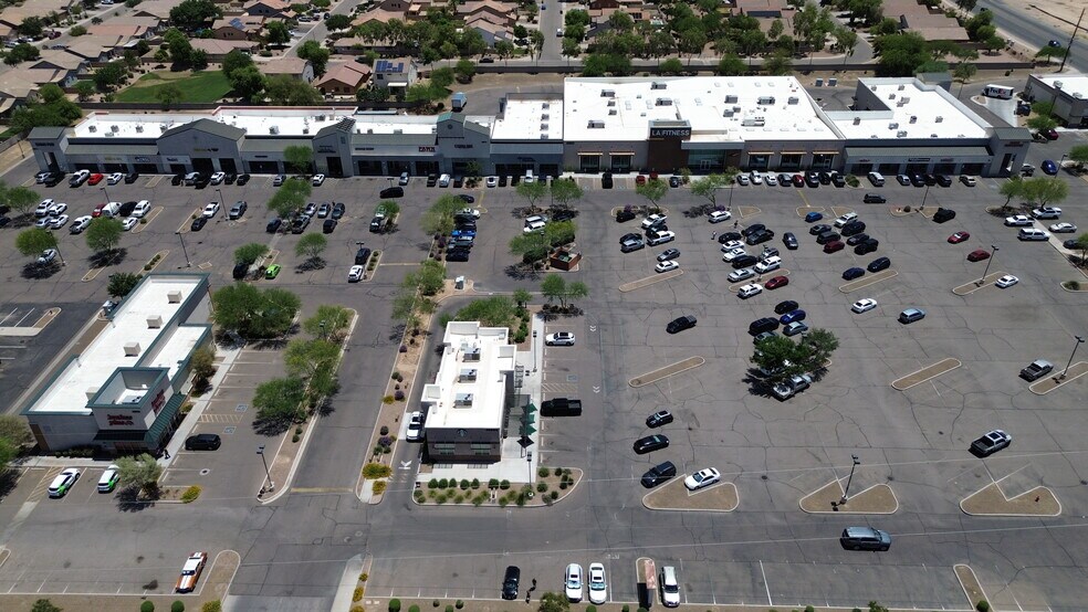 More Photos Of 40815-40975 N Ironwood Rd, San Tan Valley General Retail For Sale