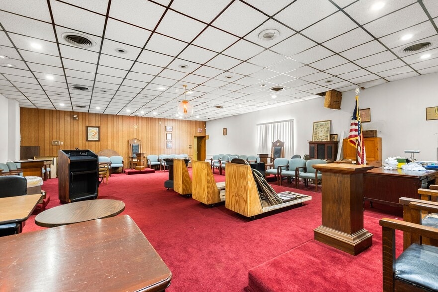 More Photos Of 11011 Game Preserve Rd, Gaithersburg Sorority Fraternity House For Sale