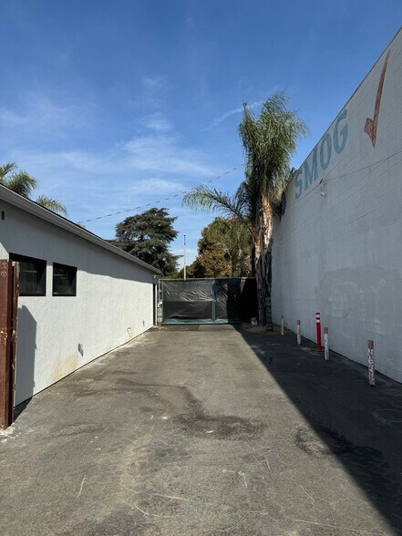 More Photos Of 1420 W Holt Ave, Pomona Medical For Sale