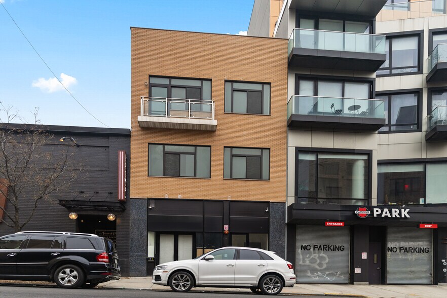 Primary Photo Of 62 N 9th St, Brooklyn Apartments For Sale