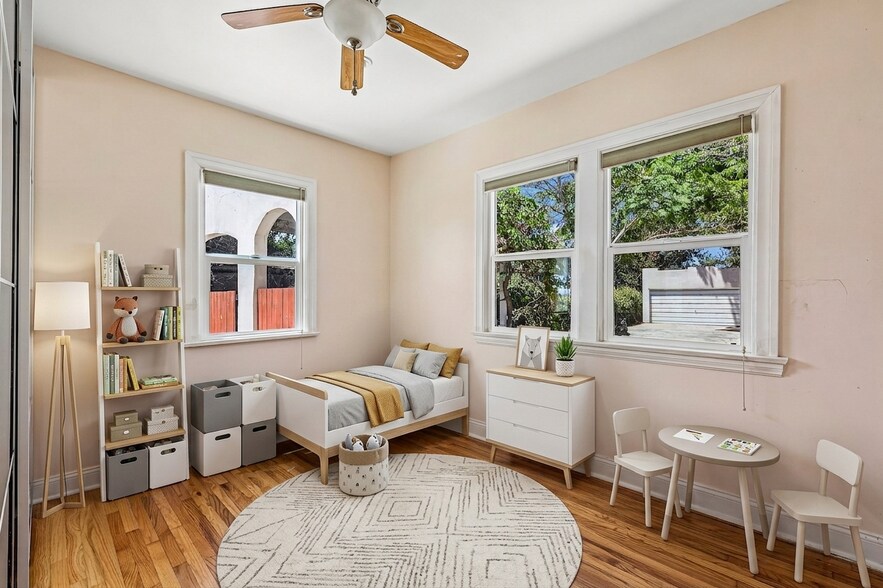 More Photos Of 3378 N Mountain View Dr, San Diego Apartments For Sale