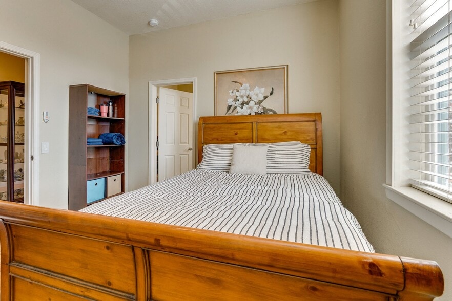 More Photos Of 87 Tennessee St, Murphy Storefront Retail Residential For Sale