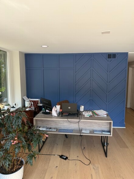 More Photos Of 573 Merrimon Ave, Asheville Medical For Lease
