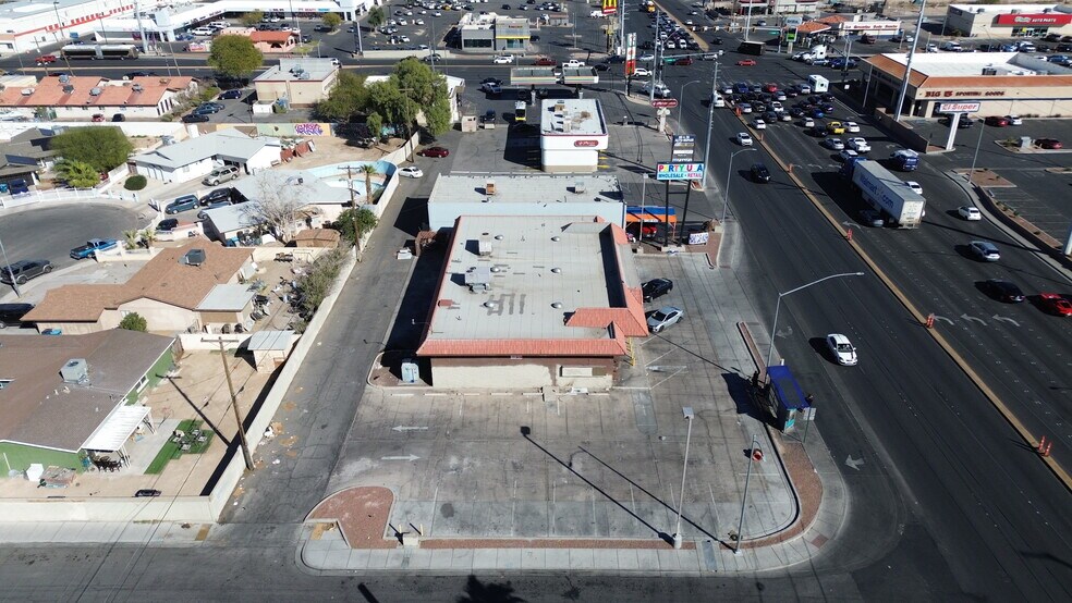 More Photos Of 4300-4301 E Charleston Blvd, Las Vegas Freestanding For Lease