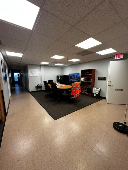 More Photos Of 8807 Sudley Rd, Manassas Office For Lease
