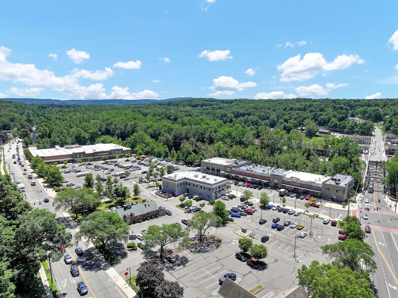 More Photos Of 30 Mill St, Unionville Medical For Lease