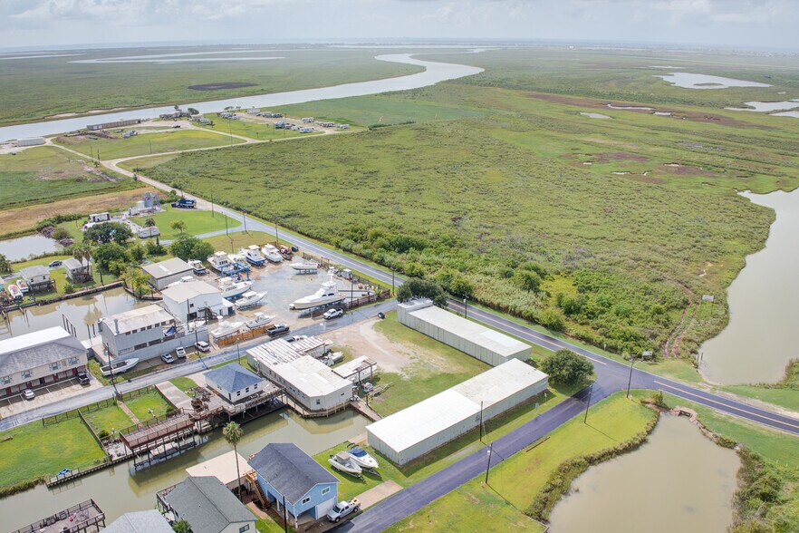 More Photos Of 205 Marine Way, Freeport Self Storage For Sale