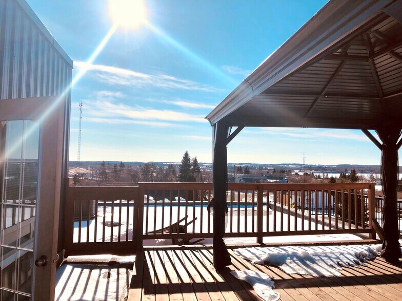 More Photos Of 10117 102, Lac La Biche Storefront Retail Residential For Sale