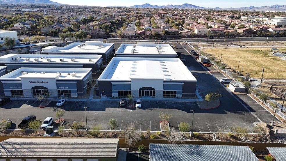 More Photos Of Horizon Ridge Pkwy & Jeffrey, Henderson Unknown For Lease