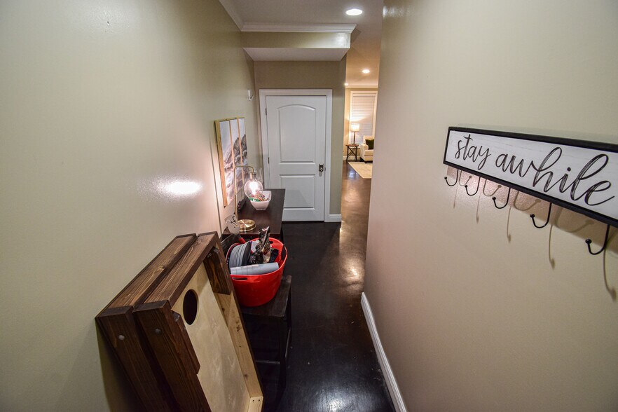 More Photos Of , Tuscaloosa Unknown For Sale