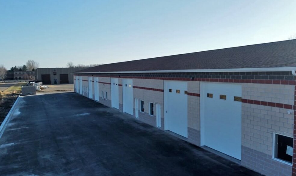 More Photos Of 2010 Fairview st, Centerville Industrial For Lease