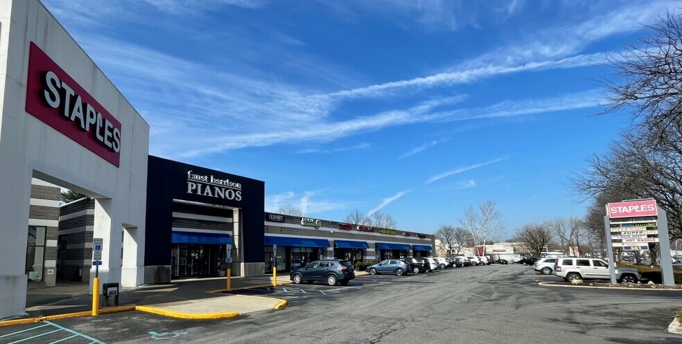 More Photos Of 501 N State Route 17, Paramus Unknown For Lease