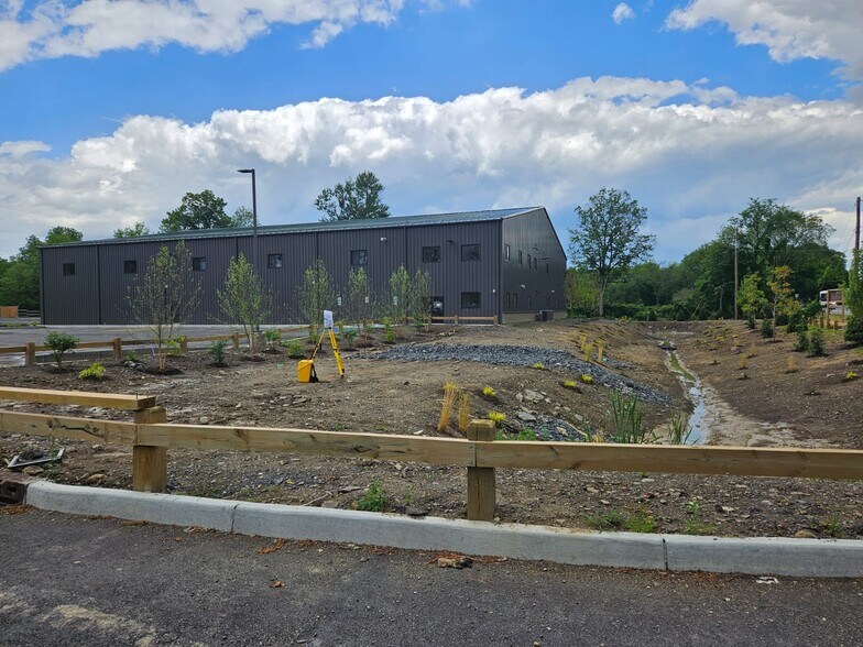 More Photos Of 2445 NY-208, Walden Distribution For Lease