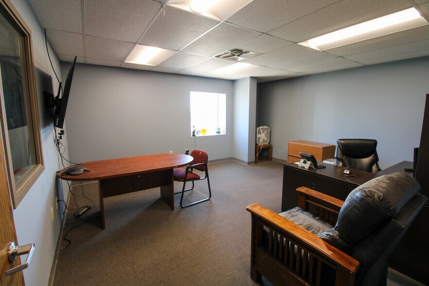 More Photos Of 6059 159th St, Galva Food Processing For Sale