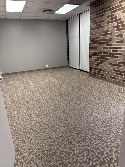 More Photos Of 700 E 8th St, Kansas City Apartments For Lease