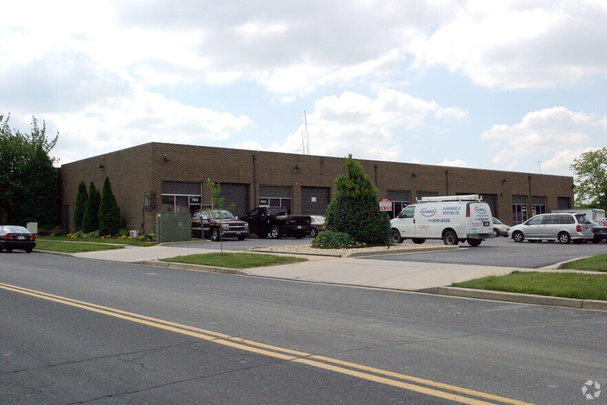 Primary Photo Of 7920-7934 Queenair Dr, Gaithersburg Warehouse For Lease