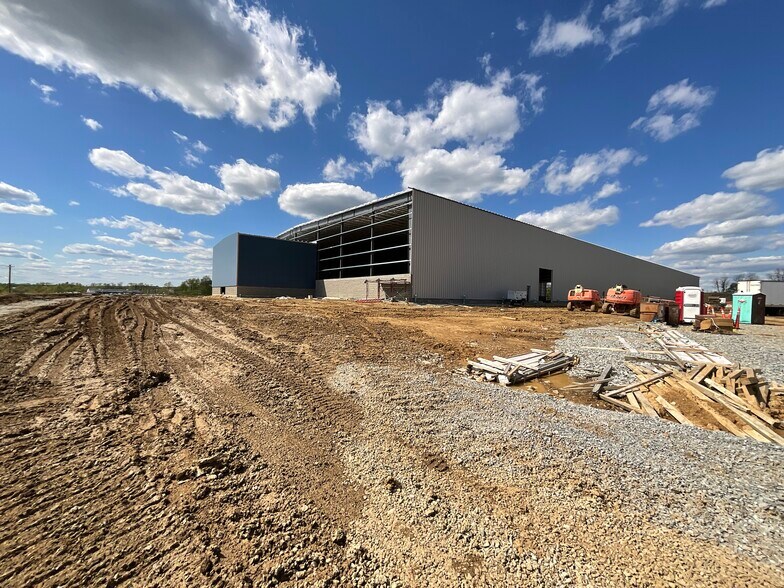 More Photos Of 5 Sandstone way, Dunbar Warehouse For Sale