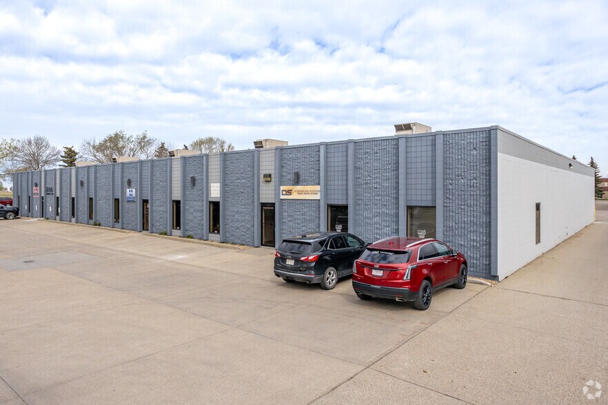 More Photos Of 17890 106th Ave NW, Edmonton Unknown For Lease