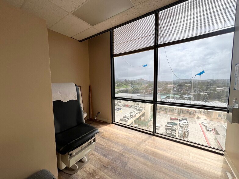 More Photos Of 99-128 Aiea Heights Dr, Aiea Medical For Sale