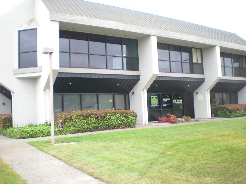 More Photos Of 394 Bel Marin Keys Blvd, Novato Office For Lease