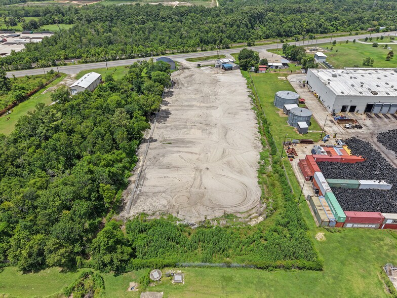More Photos Of 17928 Beaumont Hwy, Houston Warehouse For Lease