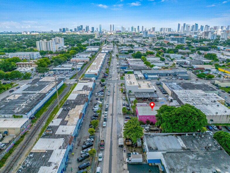 More Photos Of 1996 NW 22nd St, Miami Warehouse For Sale