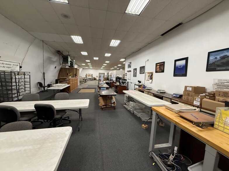 More Photos Of 208 3rd St N, Waite Park Freestanding For Sale