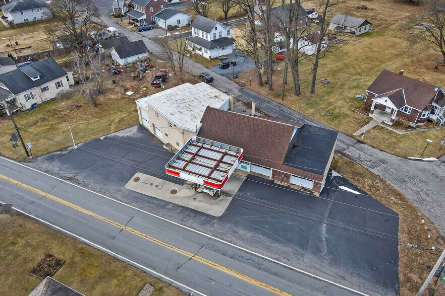 More Photos Of 6712 Main St, Martins Creek Service Station For Sale