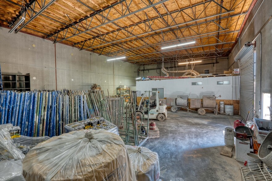 More Photos Of 10131 Iron Rock Way, Elk Grove Manufacturing For Lease