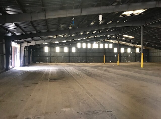 More Photos Of 120 Washington St, Bakersfield Warehouse For Lease
