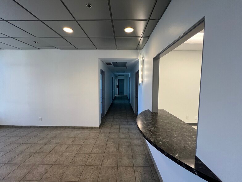 More Photos Of 459 Park Ave, San Fernando Manufacturing For Lease