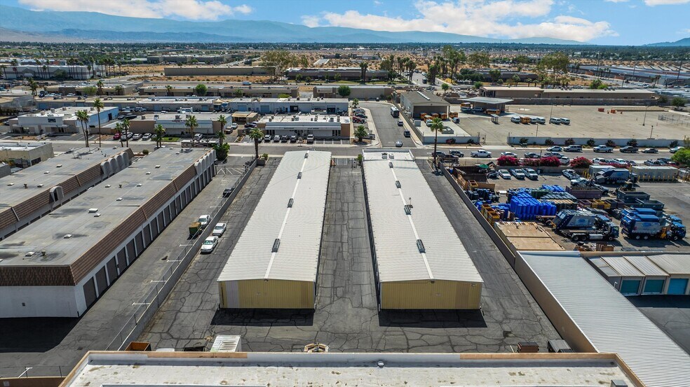 More Photos Of 811-823 S Williams Rd, Palm Springs Self Storage For Sale